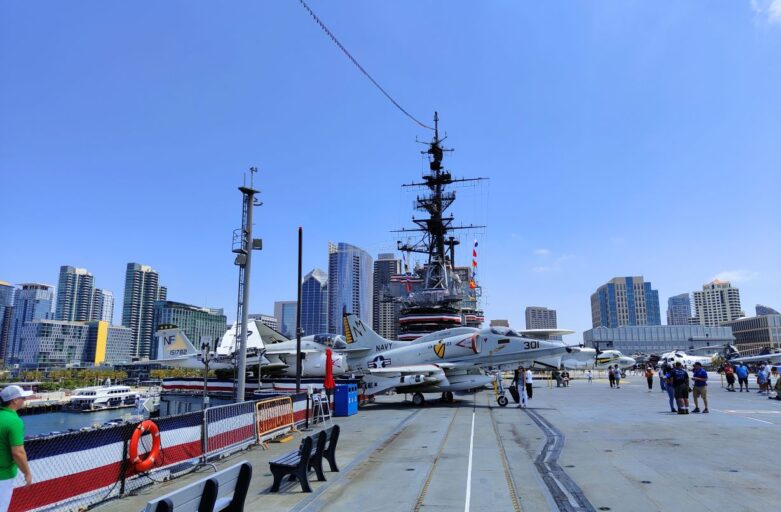San Diego – USS Midway